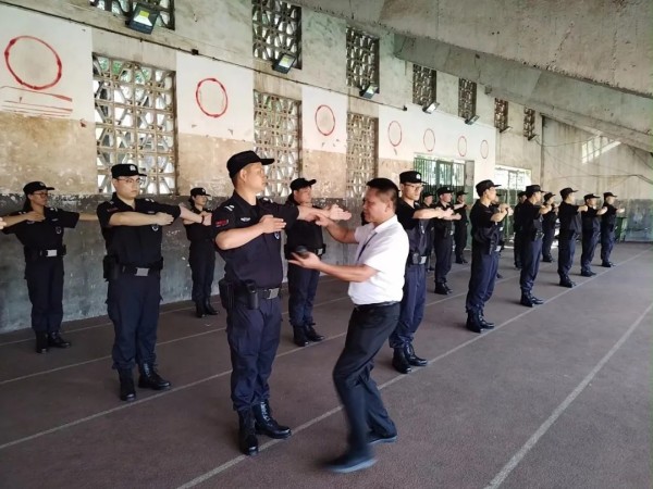 長沙紅光保安服務(wù)有限公司,長沙安保服務(wù),長沙安全服務(wù),長沙非武裝押運,勞務(wù)派遣服務(wù)