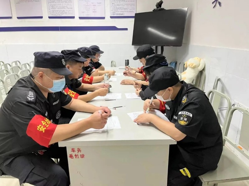 長沙紅光保安服務有限公司,長沙安保服務,長沙安全服務,長沙非武裝押運,勞務派遣服務